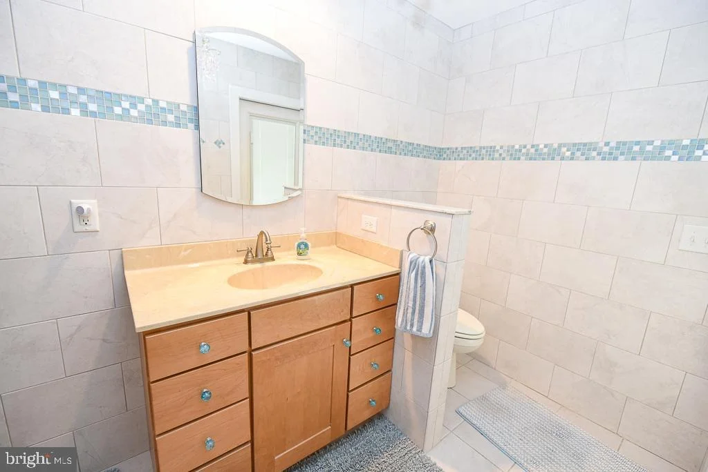 Photo of 39 N PRIMROSE LANE