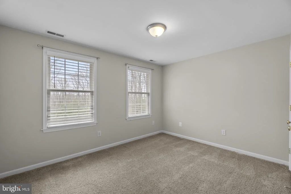 Photo of 1877 GARRETT ROAD