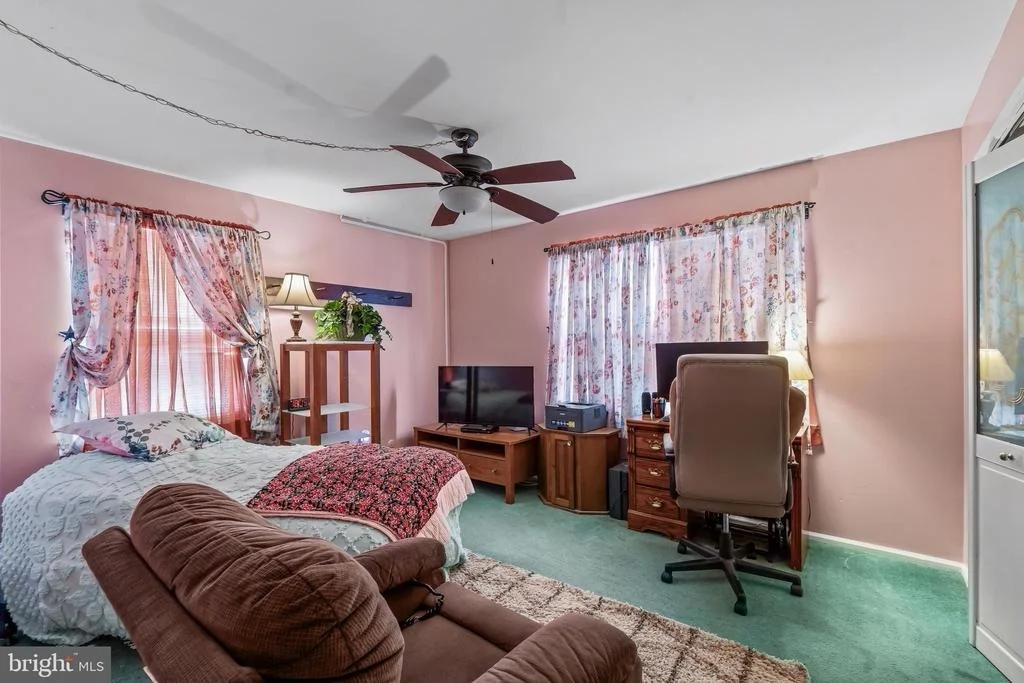 Photo of 2 LATHAM WAY
