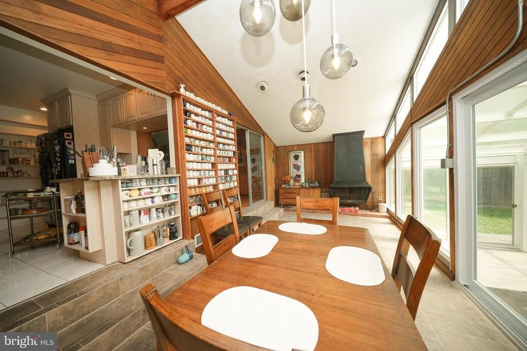 Photo of 1205 SPOTSWOOD DRIVE