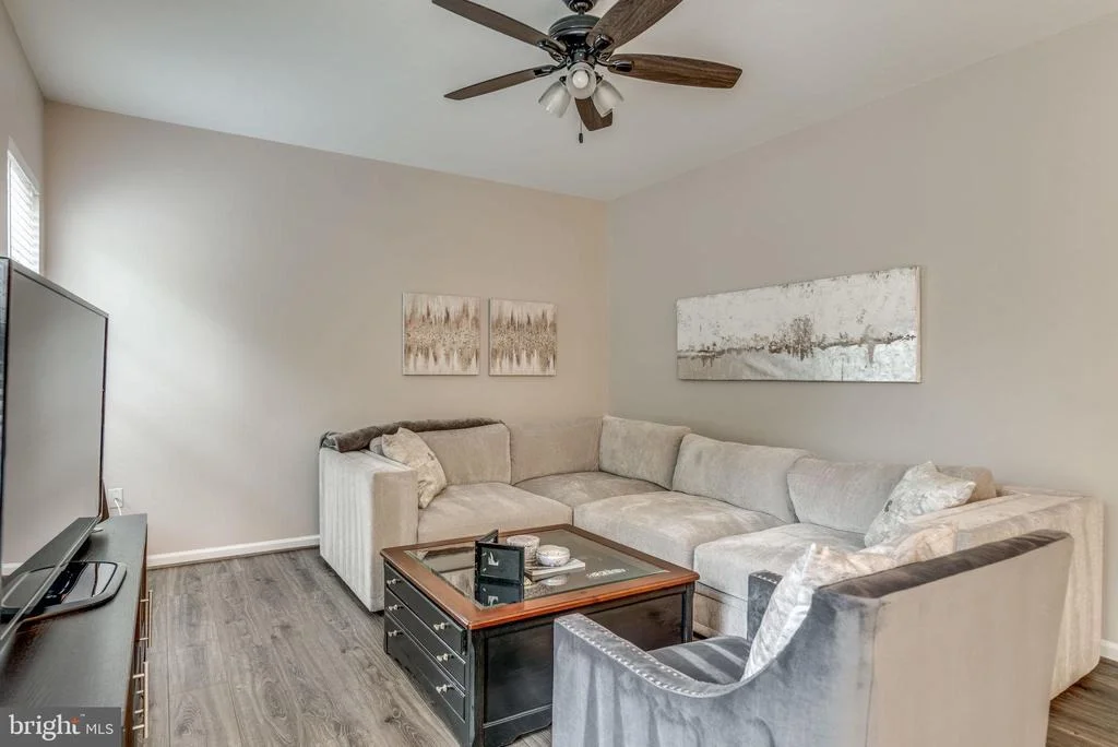 Photo of 20955 DURYEA TERRACE