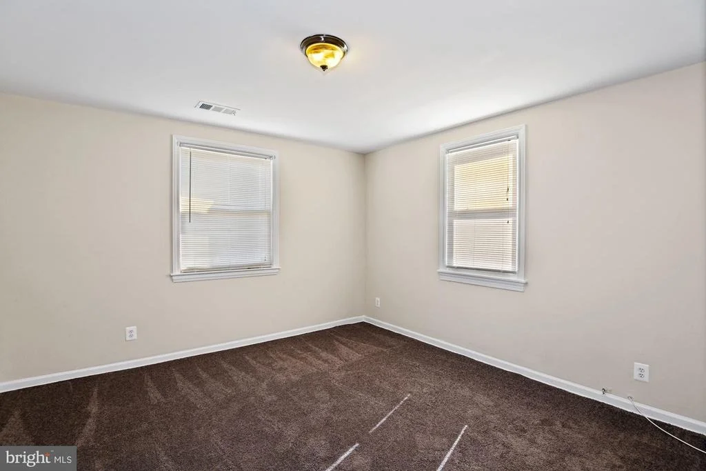 Photo of 2301 RAMBLEWOOD DRIVE