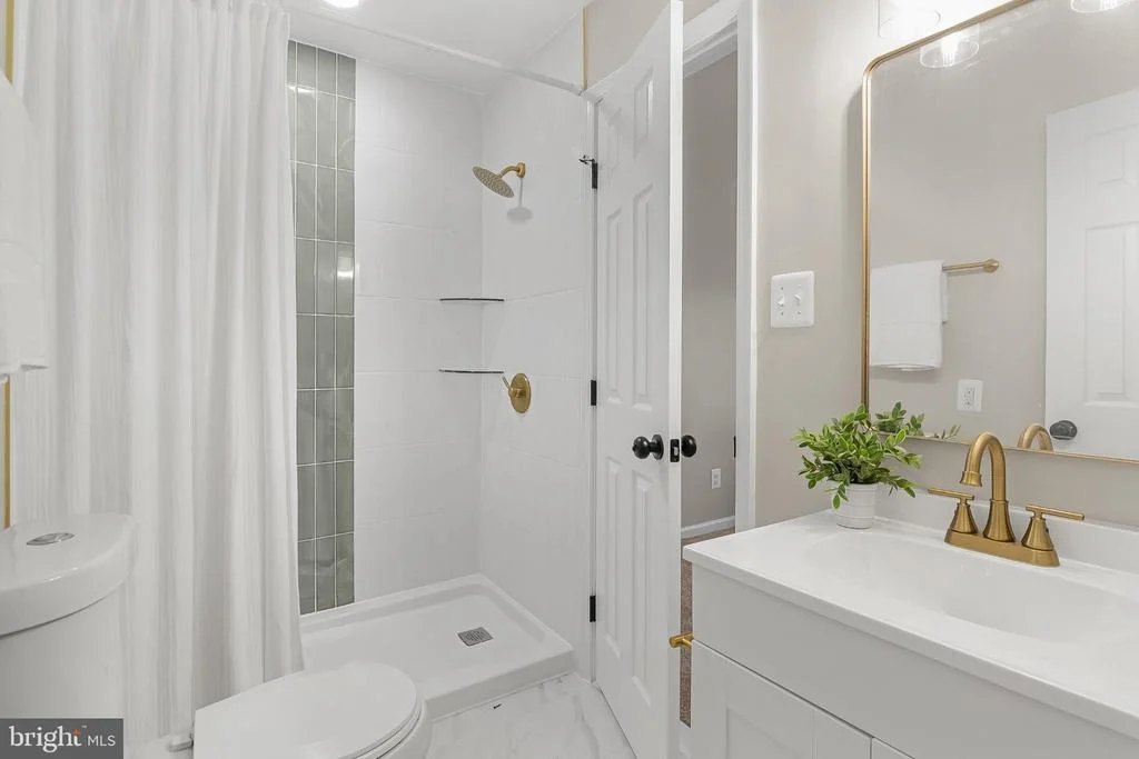 Photo of 603 CHAPELGATE DRIVE