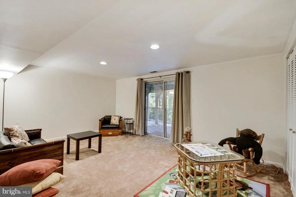 Photo of 9800 MAINSAIL DRIVE