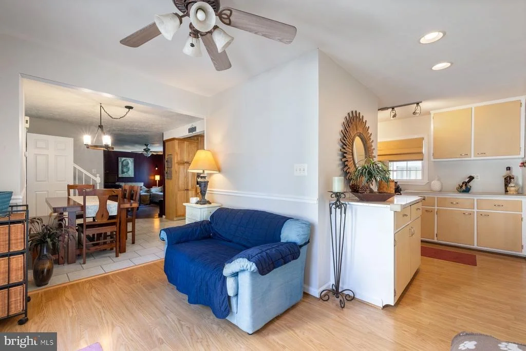 Photo of 530 RITA DRIVE