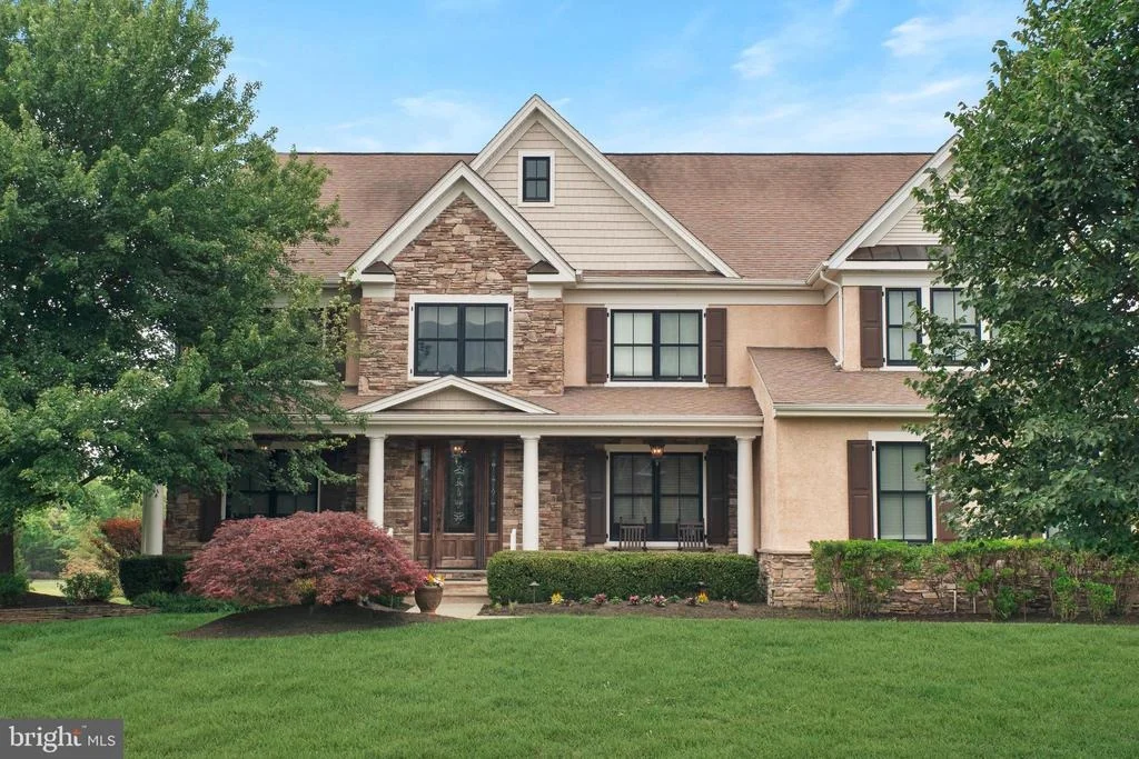 Photo of 4 COPPERLEAF COURT