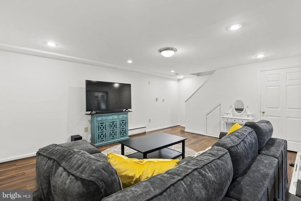 Photo of 1210 ASHTON ROAD