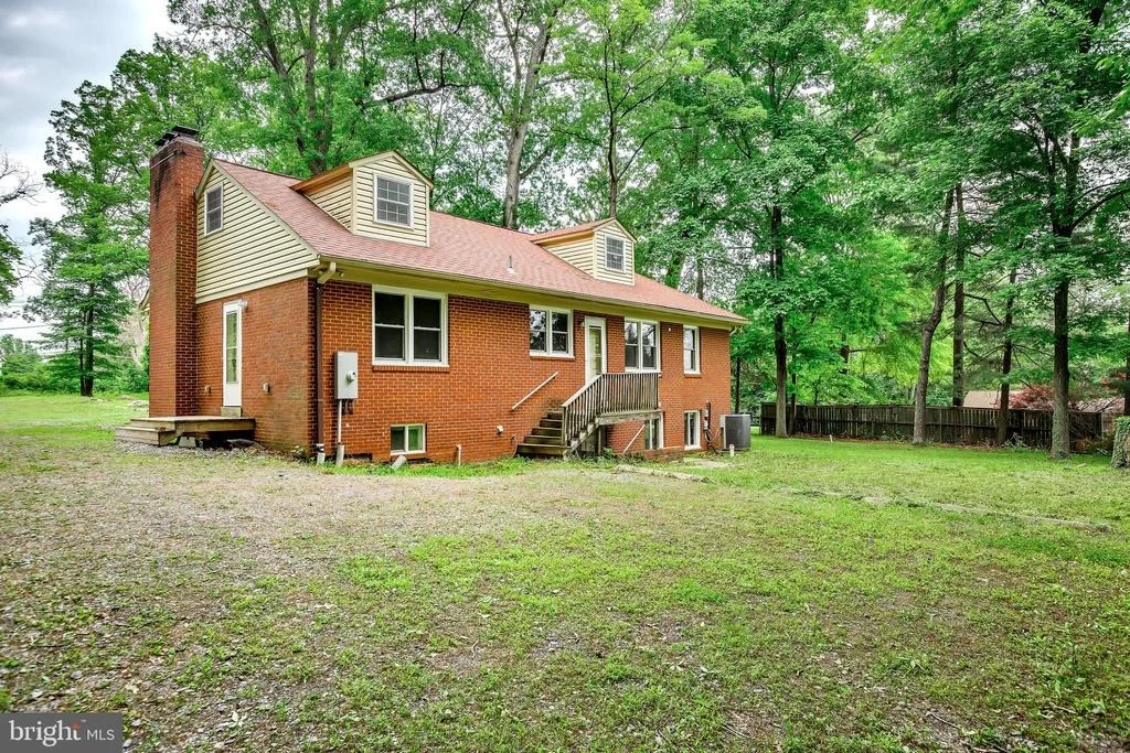 Photo of 11730 CLOPPER ROAD