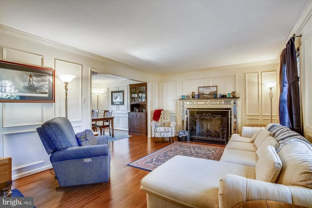 Photo of 7321 WALNUT KNOLL DRIVE