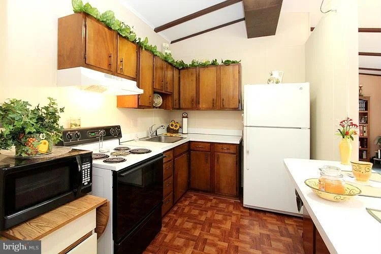 Photo of 24712 ETCHISON DRIVE