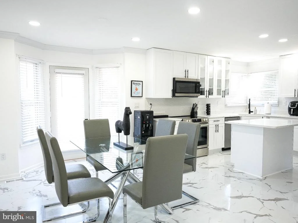Photo of 2111 WARREN WAY DRIVE