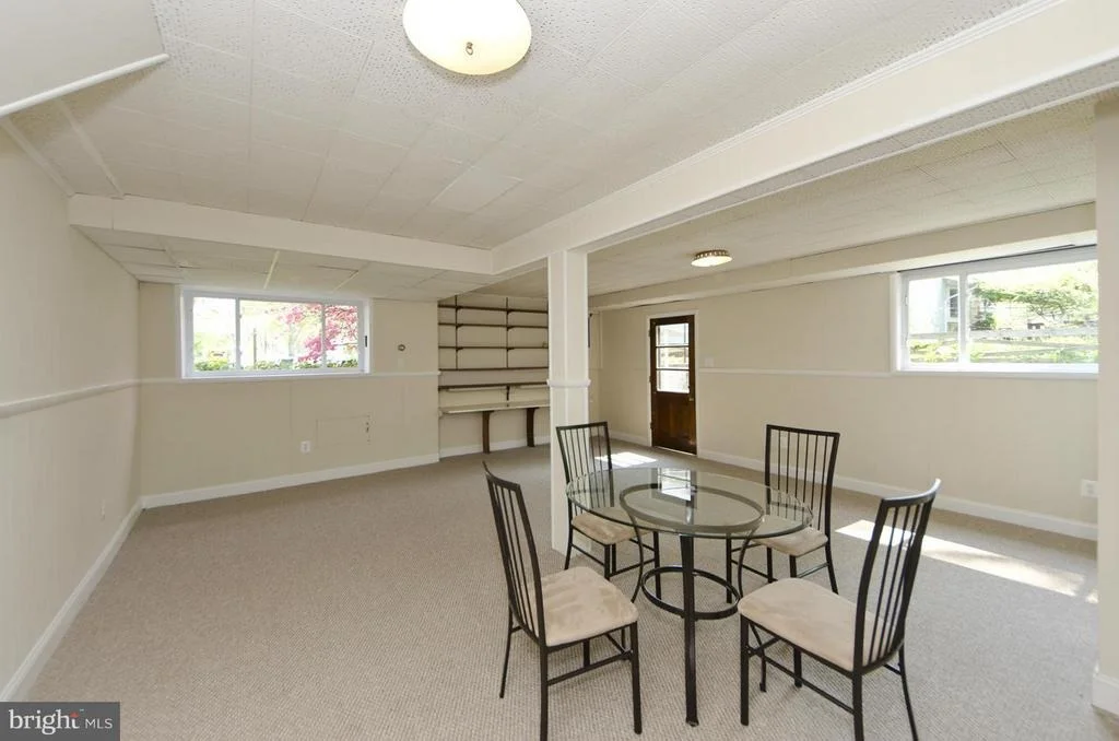 Photo of 6631 IVY HILL DRIVE