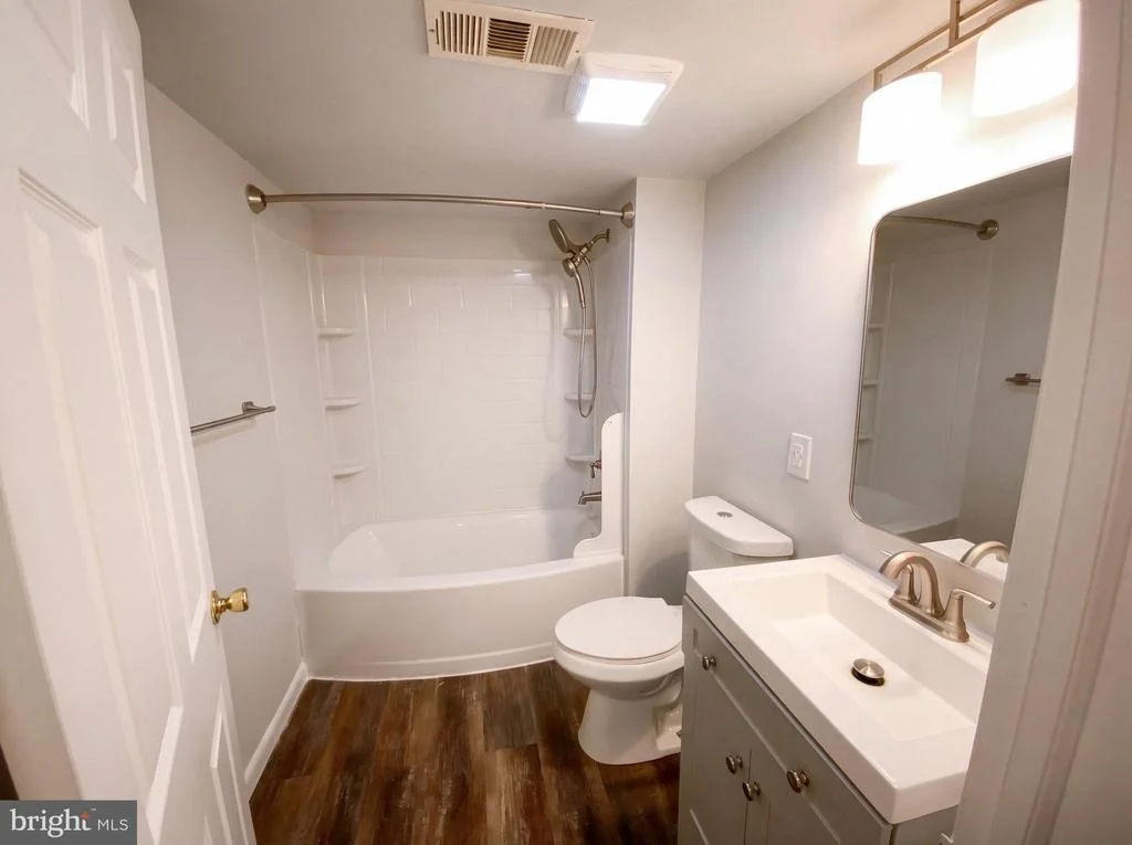Photo of 18320 CANDICE DRIVE
