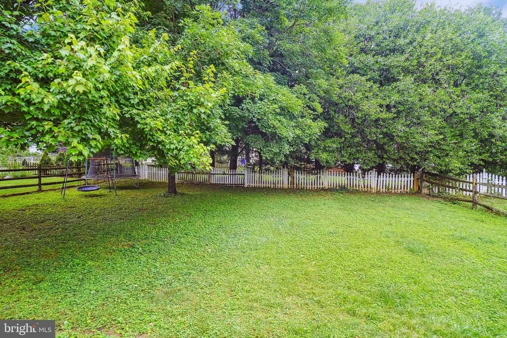 Photo of 5230 KINGSBROOK DRIVE