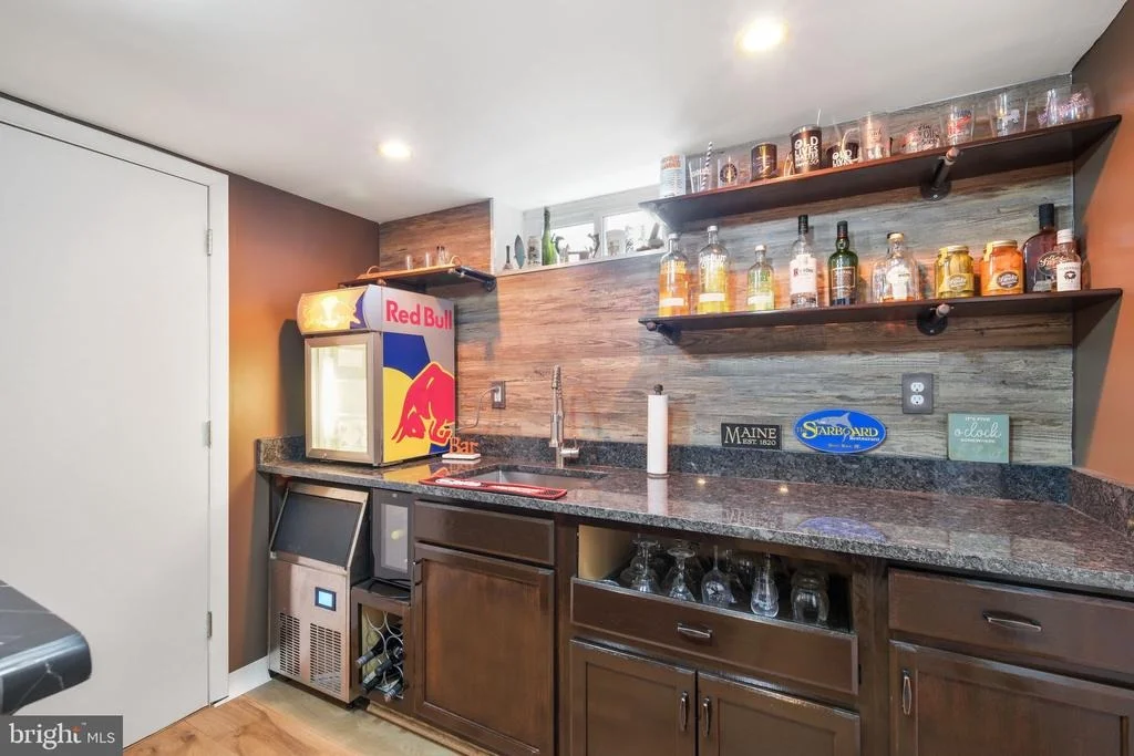 Photo of 25223 OAK DRIVE