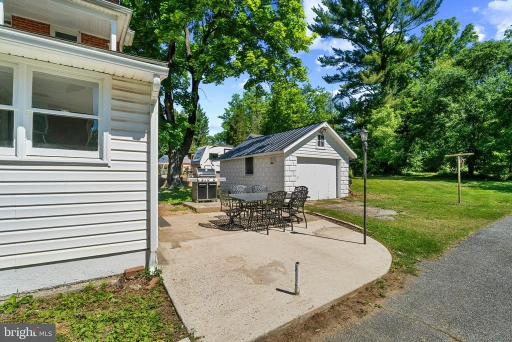 Photo of 6822 BUCKINGHAM LANE