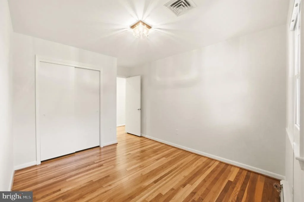 Photo of 2508 REDMILES DRIVE