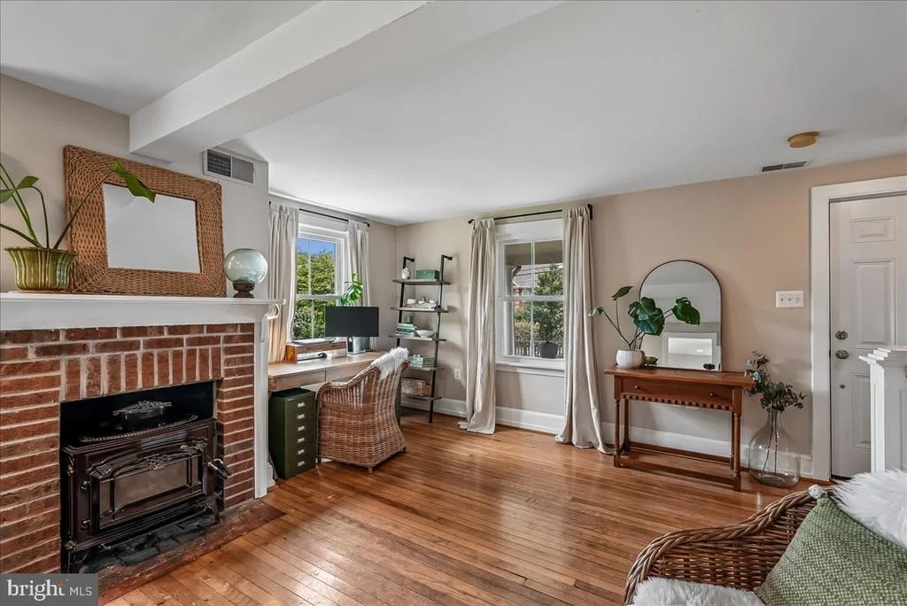 Photo of 43655 HAY ROAD