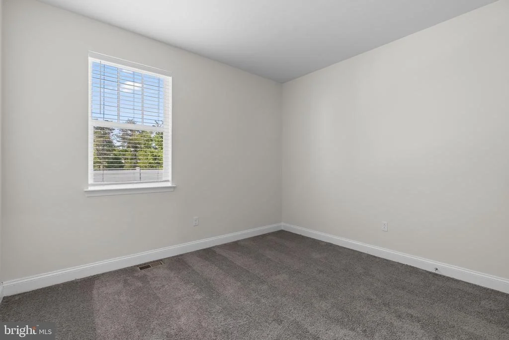 Photo of 9318 SYDNEY WAY