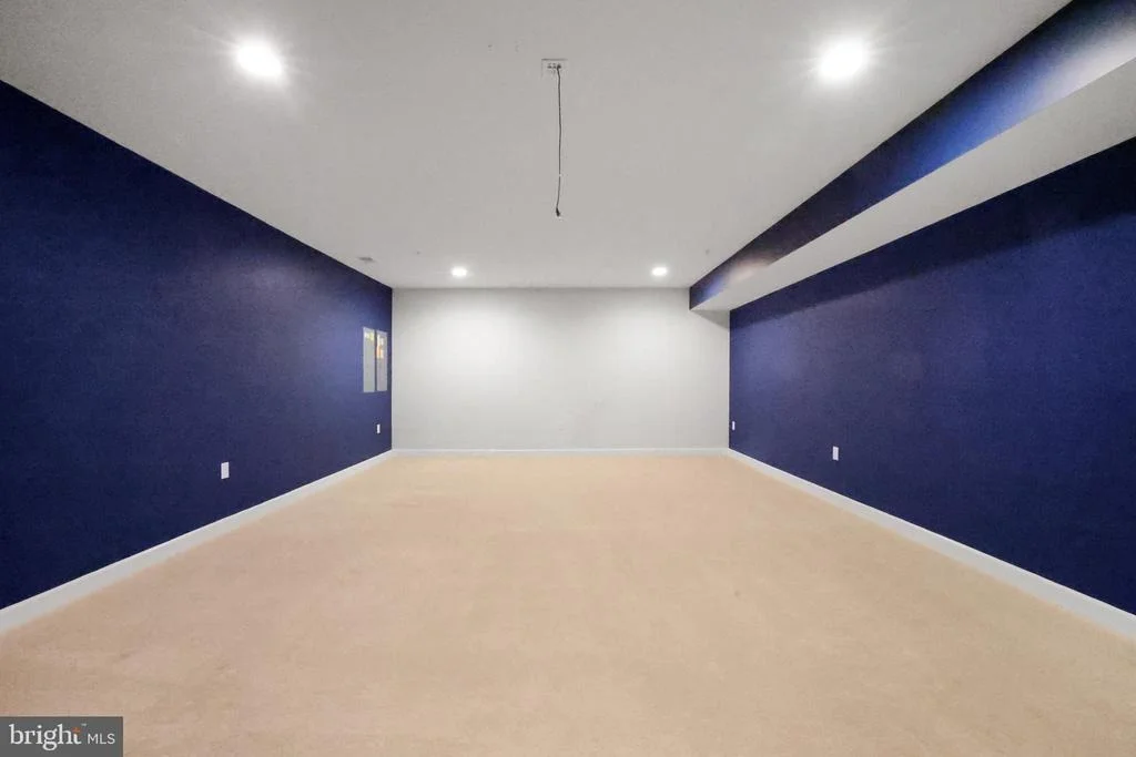 Photo of 7949 LAWNDALE CIRCLE