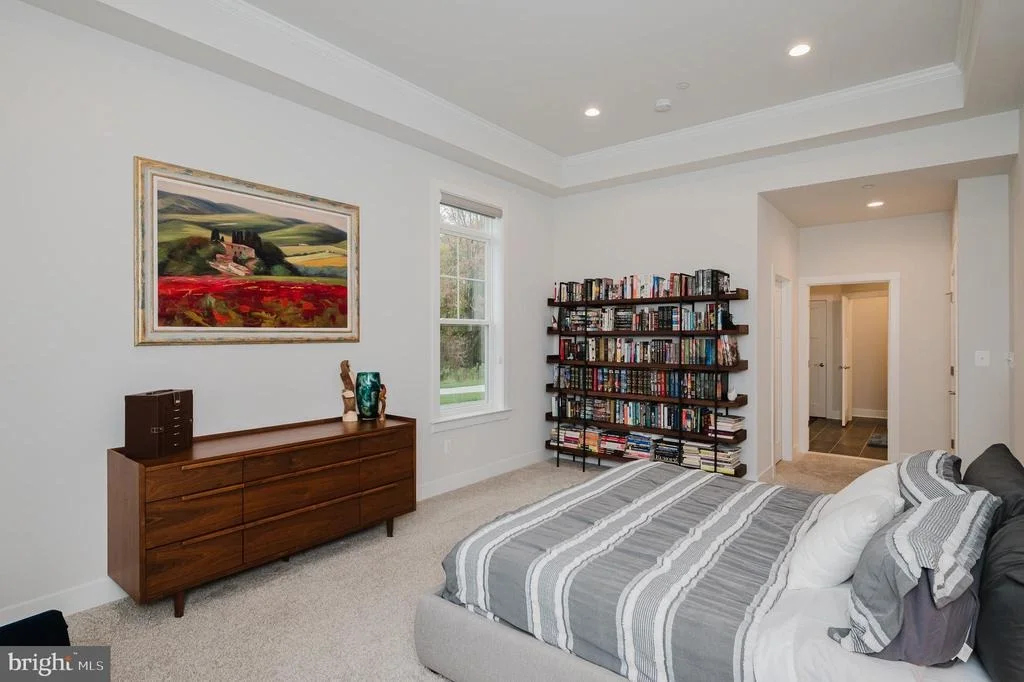 Photo of 2525 EASY STREET