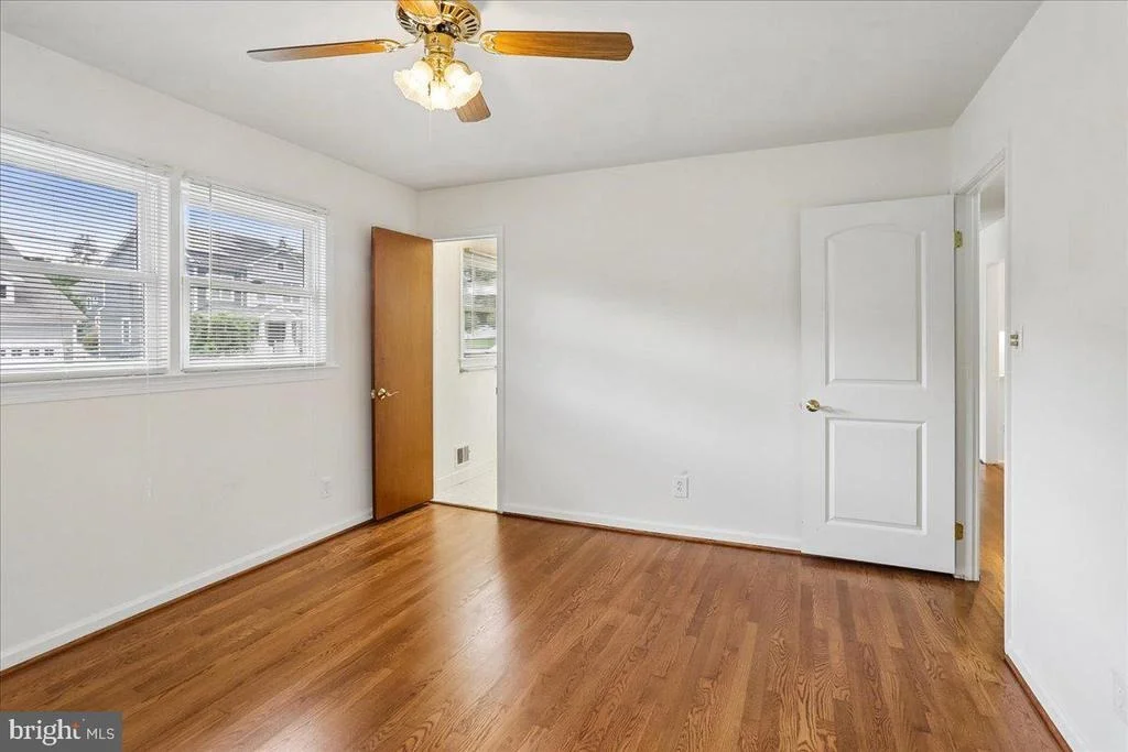 Photo of 3604 HERITAGE LANE