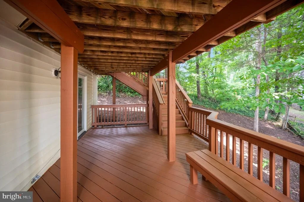 Photo of 4204 AVON DRIVE