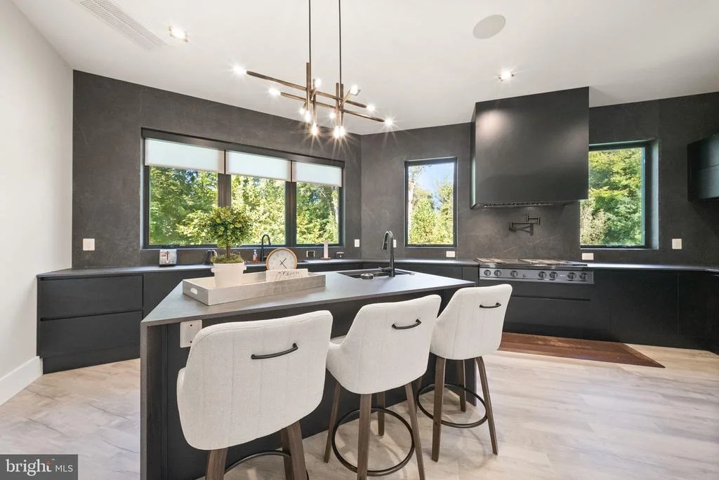 Photo of 3525 GLENBROOK ROAD
