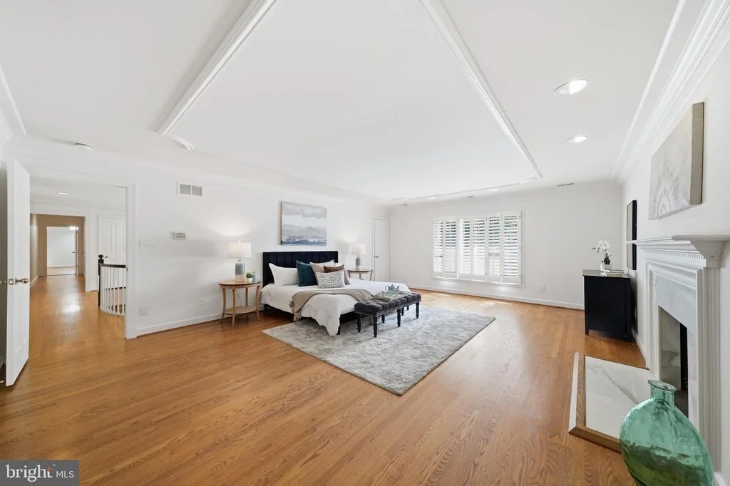 Photo of 9801 BENTCROSS DRIVE
