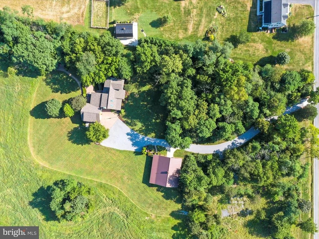 Photo of 14122 MERCERSBURG ROAD
