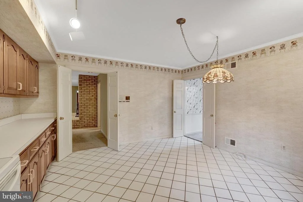 Photo of 1468 HIGHWOOD DRIVE