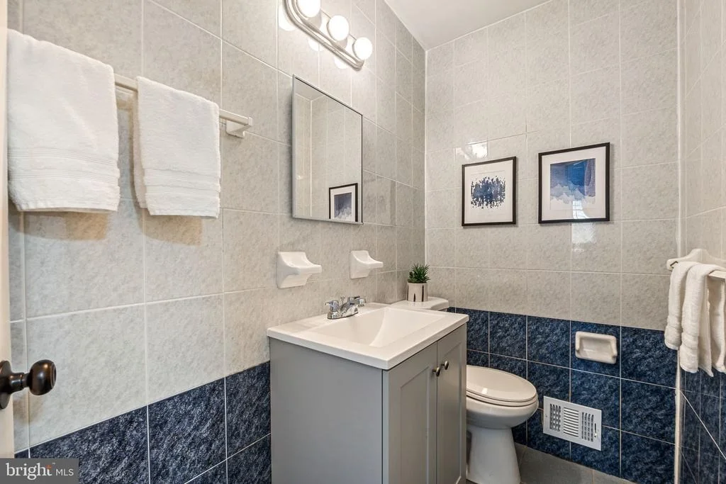 Photo of 1513 FLORA LANE