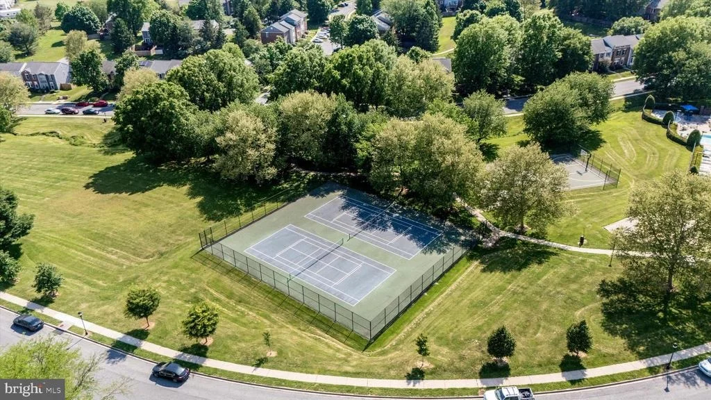 Photo of 2402 SHAKER LANE