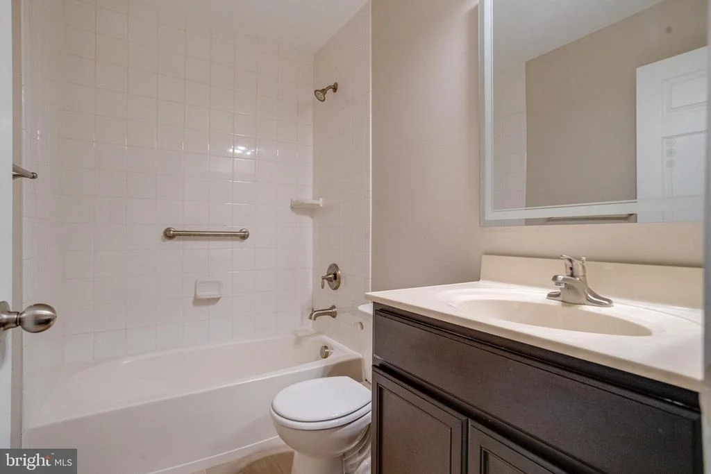Photo of 1236 FRANCES PLACE
