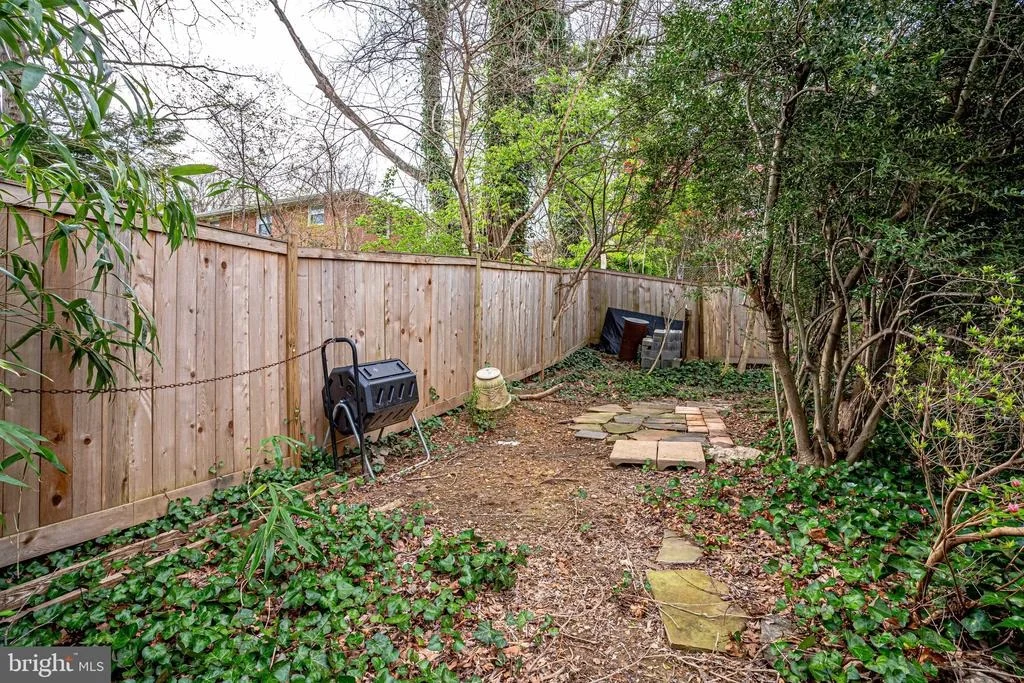 Photo of 3905 ROSE LANE