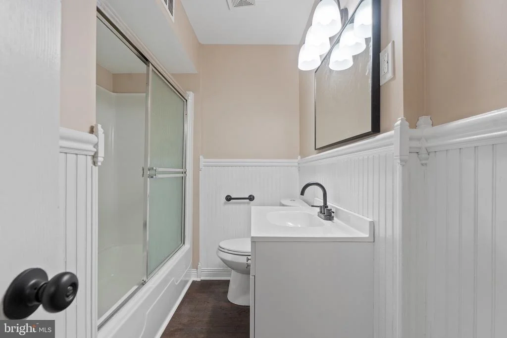 Photo of 4 W GERMANTOWN AVENUE