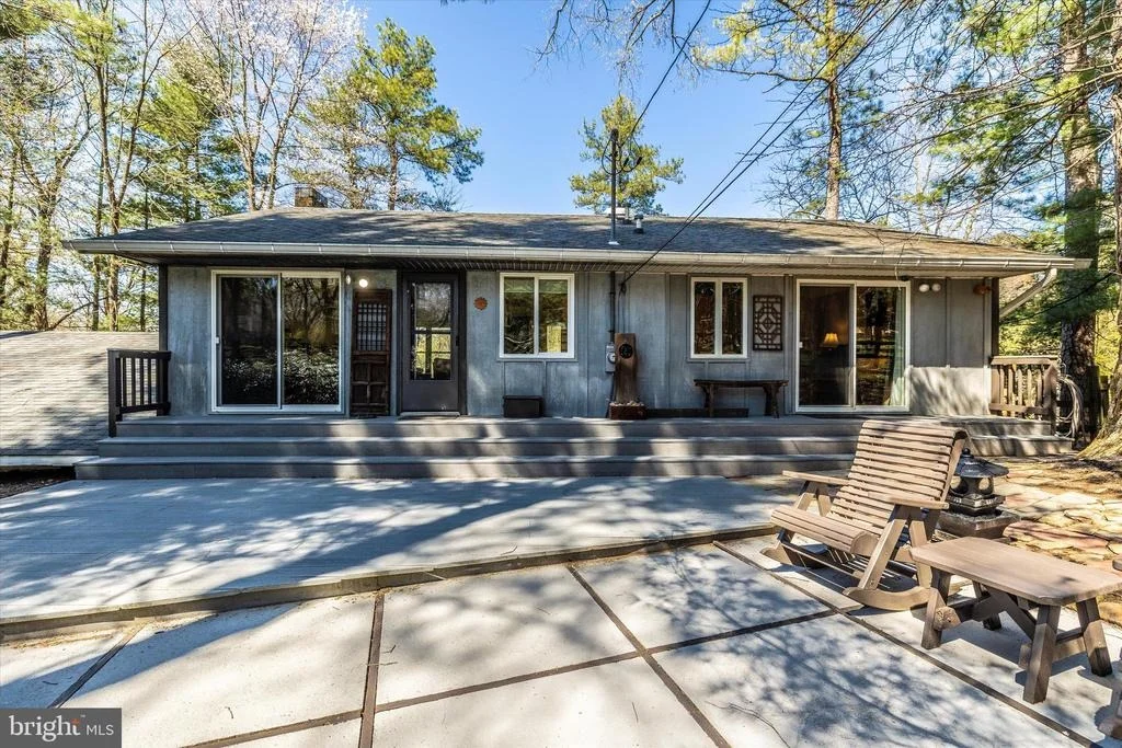 Photo of 8623 PINECLIFF DRIVE