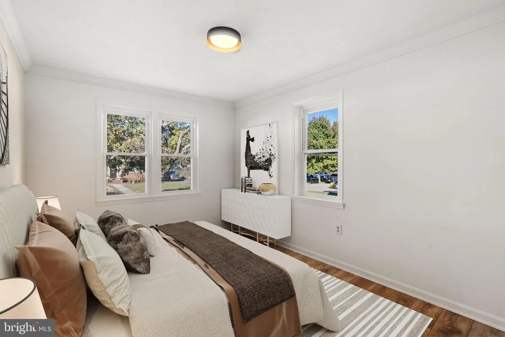 Photo of 531 FOREST VIEW ROAD