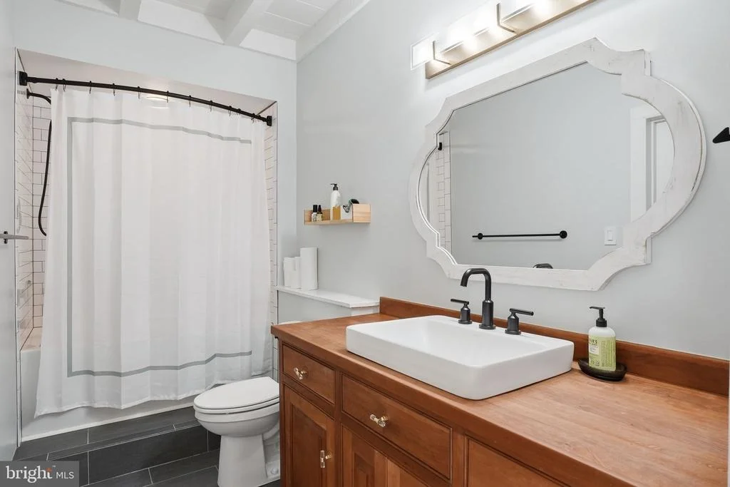 Photo of 342 BROADVIEW LANE