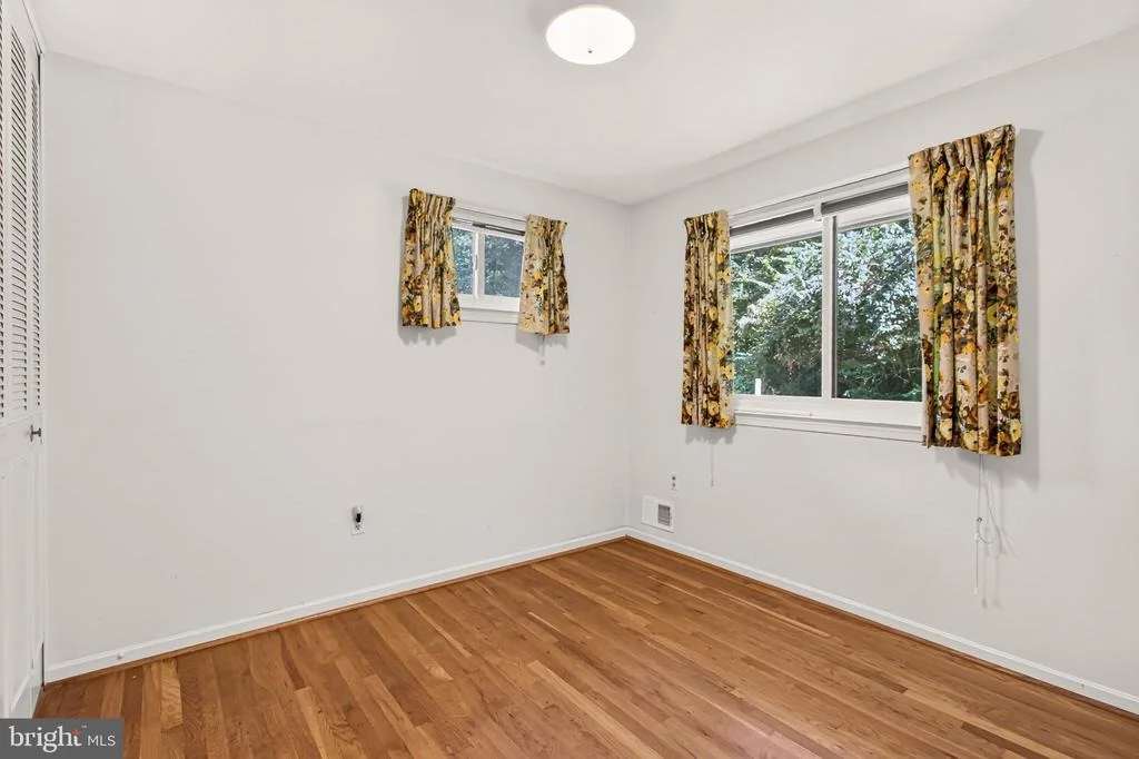 Photo of 5239 RICHARDSON DRIVE