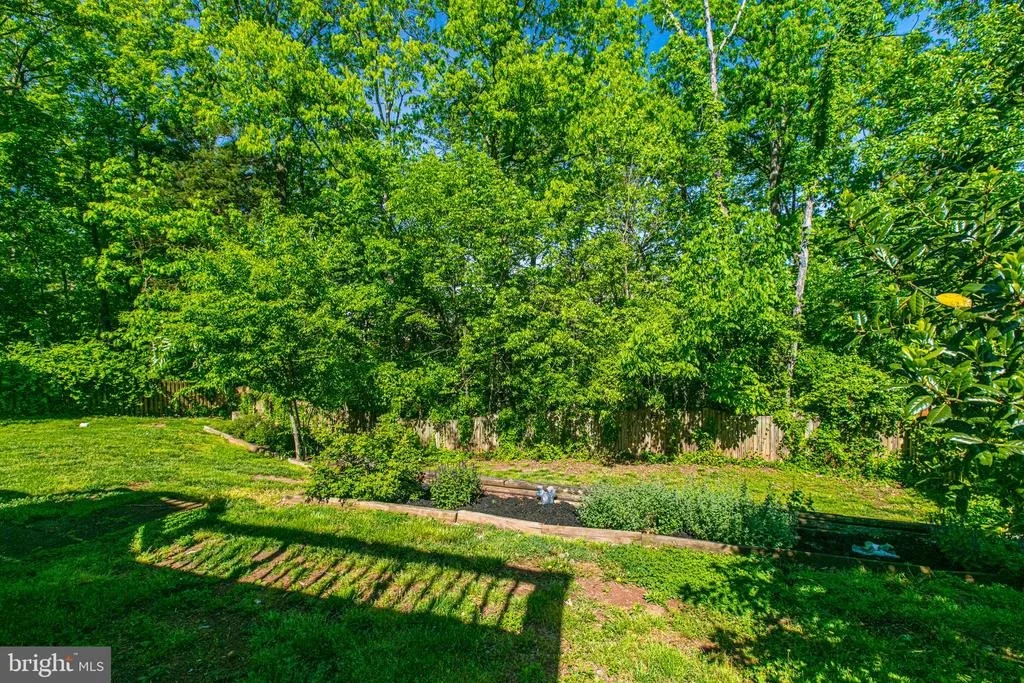Photo of 7562 REMINGTON ROAD
