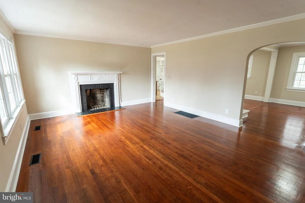 Photo of 227 PINEHURST AVENUE