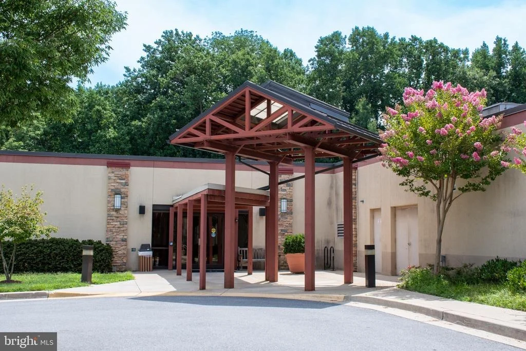 Photo of Unit 21022 at 15107 INTERLACHEN DRIVE