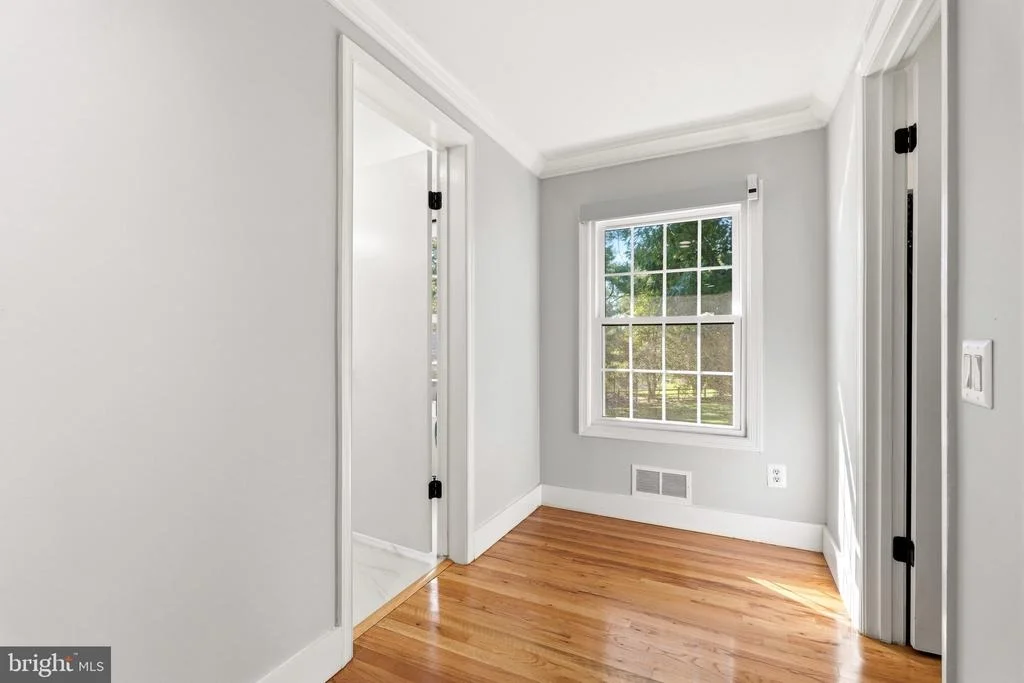Photo of 8701 LOCHAVEN DRIVE