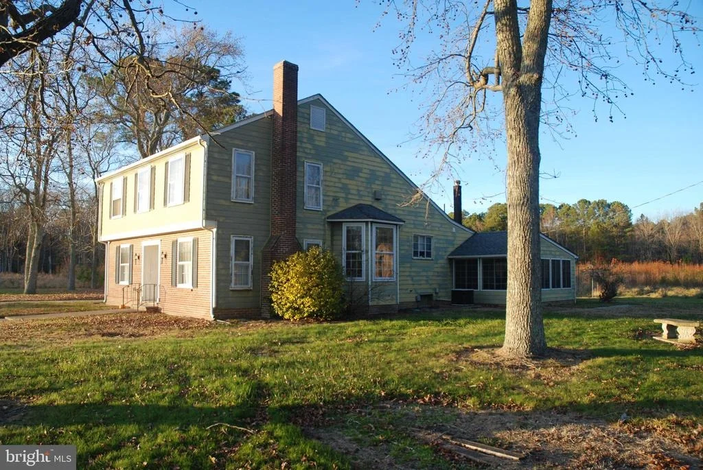 Photo of 42520 RIVERWINDS DRIVE