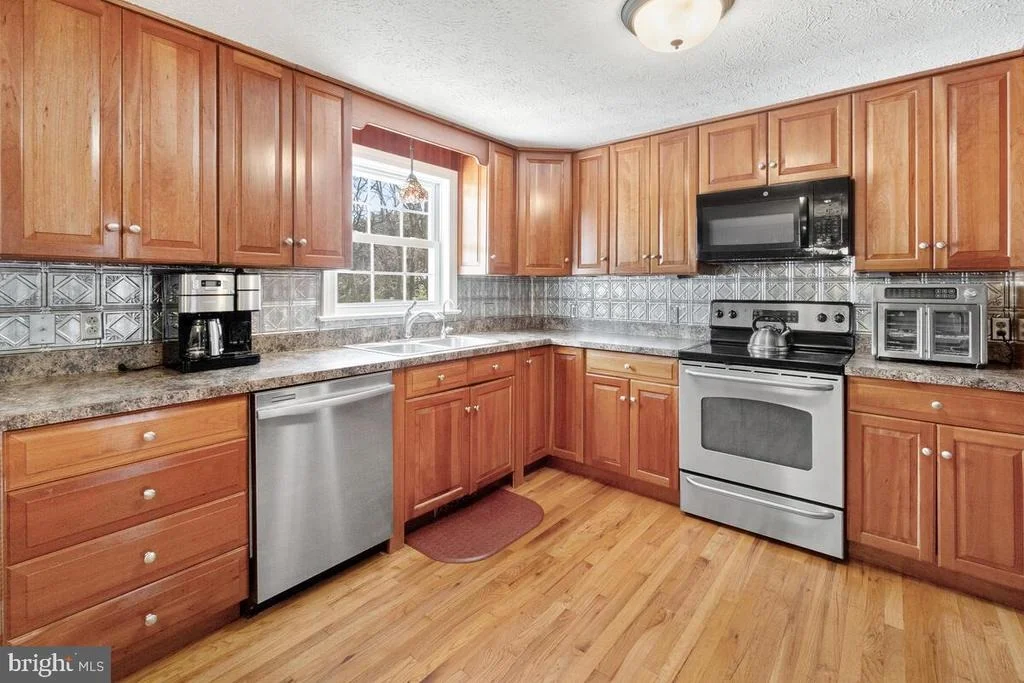 Photo of 7075 JASPER DRIVE