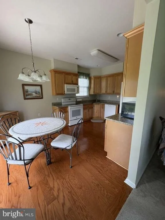 Photo of 12 IRIS COURT