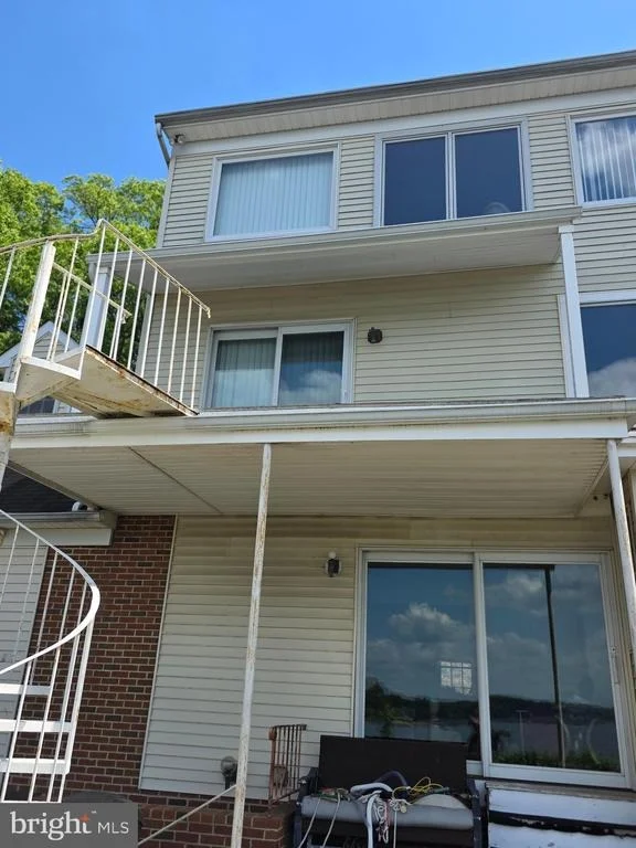 Photo of 145 EDGEWATER DRIVE