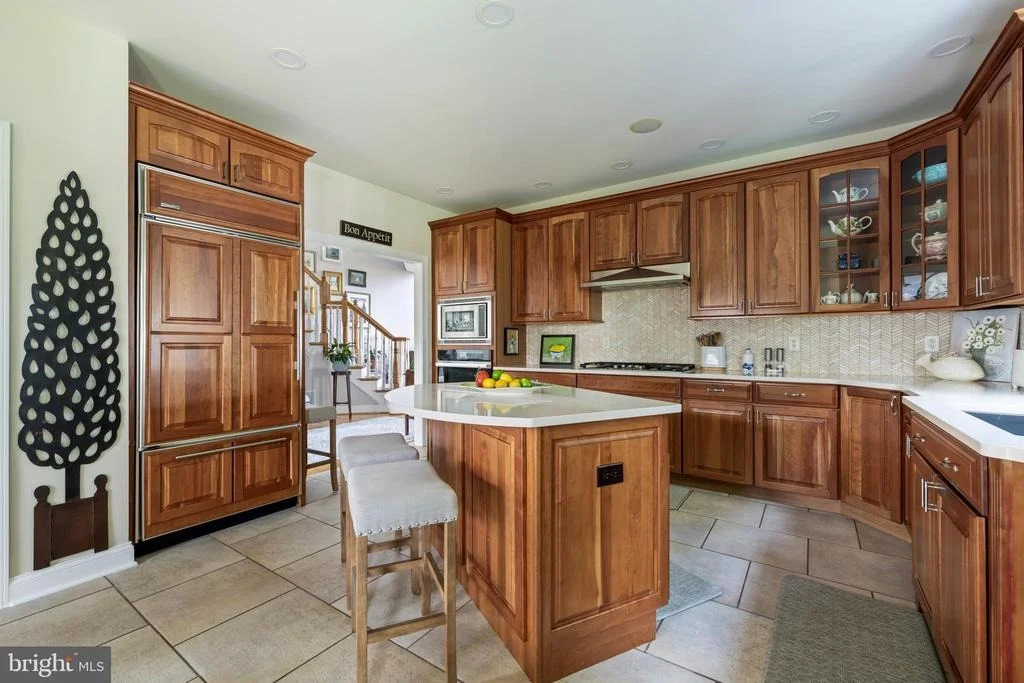 Photo of 123 WEST SIDE DRIVE