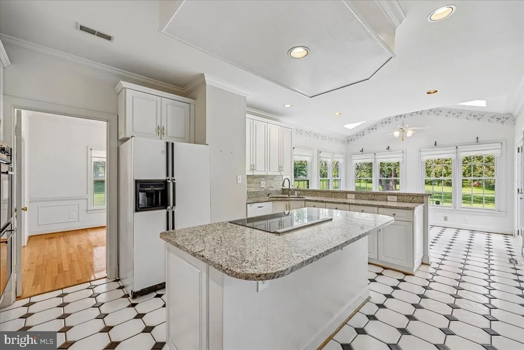 Photo of 7341 CLIFF PINE DRIVE